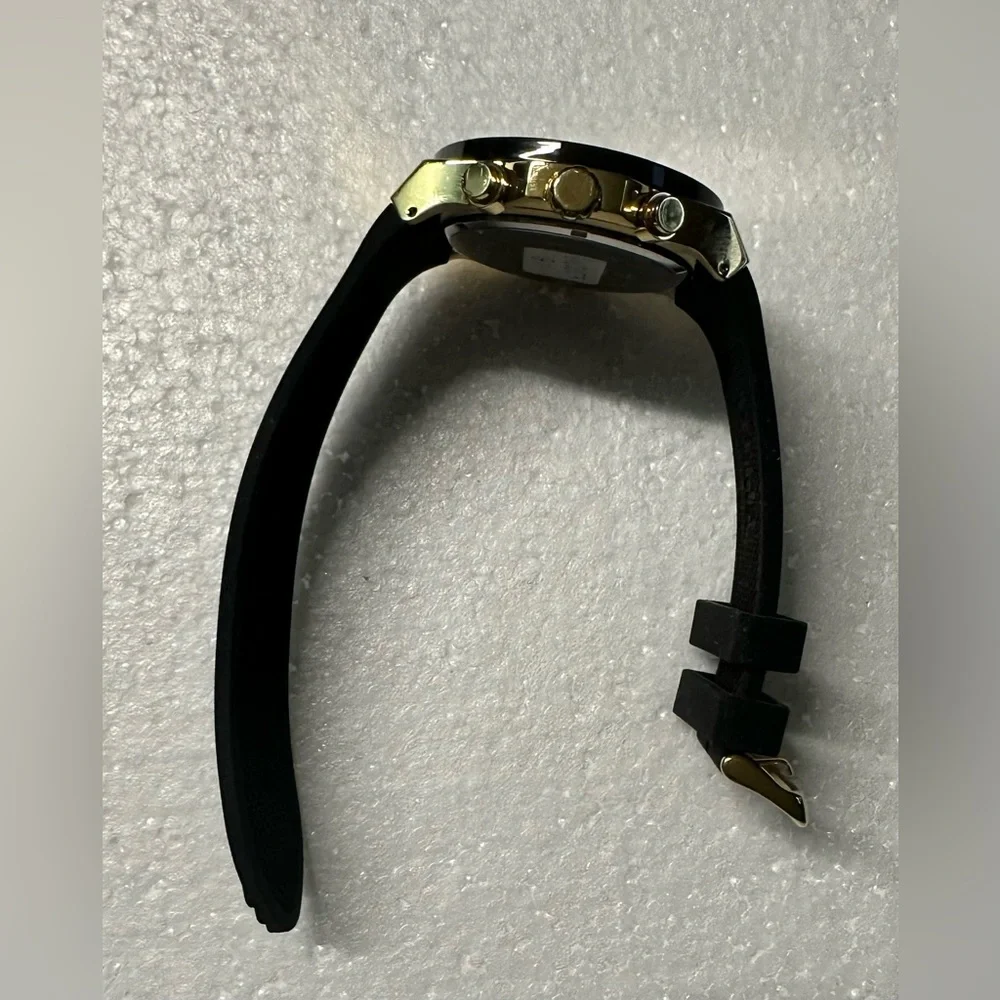 Guess Men’s Poseidon Black and Gold Tone Watch‎ GW0057G1.